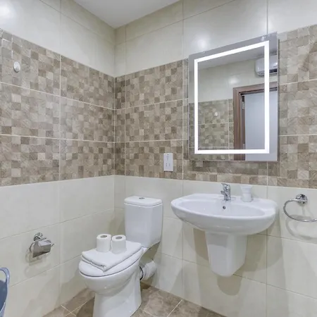 Of The World 2br With Spectacular Views By 360 Estates *