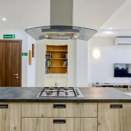 Of The World 2br With Spectacular Views By 360 Estates Lägenhet Mellieħa