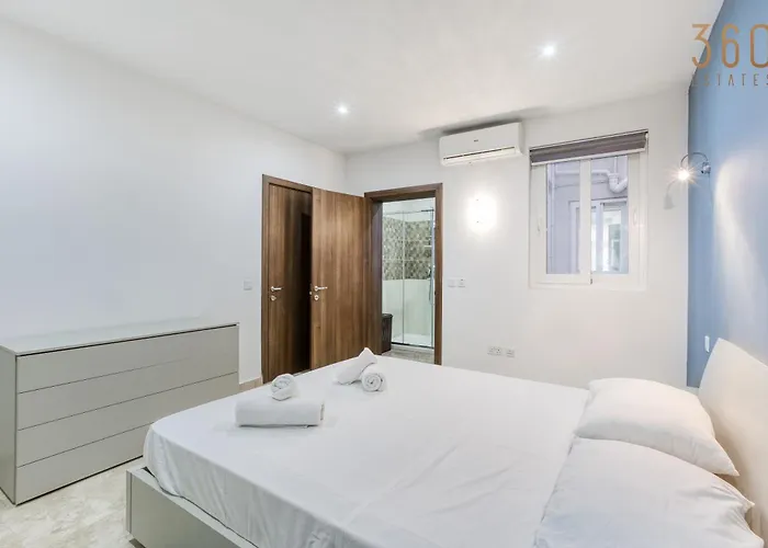 Of The World 2br With Spectacular Views By 360 Estates Daire