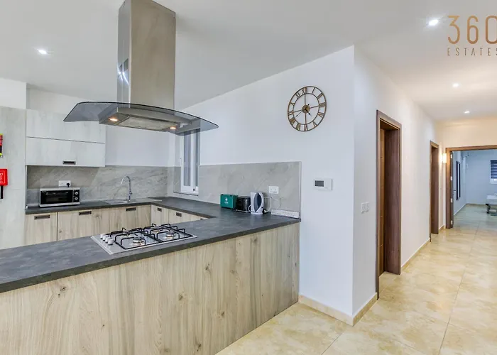 Of The World 2br With Spectacular Views By 360 Estates Mellieħa