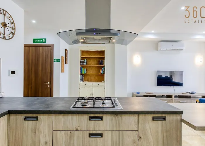 Of The World 2br With Spectacular Views By 360 Estates 아파트 멜리에하